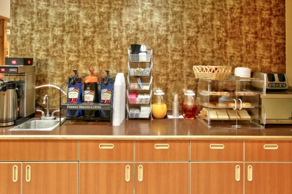 Western Skies Inn & Suites Los Lunas Ngoại thất bức ảnh