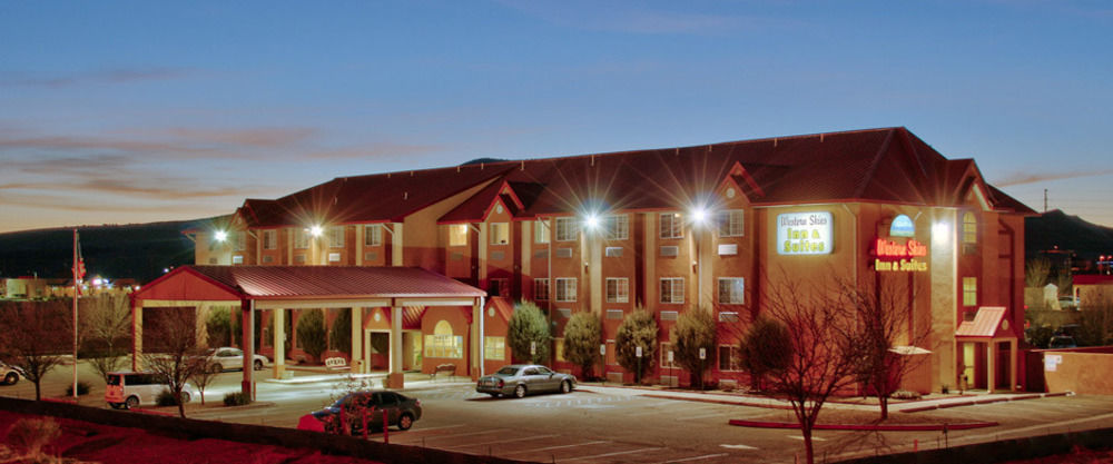 Western Skies Inn & Suites Los Lunas Ngoại thất bức ảnh